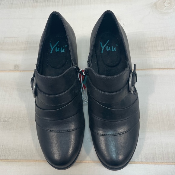 NIB Yuu Raley Black Chunky Heel Ankle Boots Side Zip, Sz 7W - Picture 8 of 10